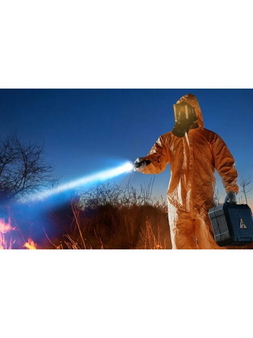 Latarka Superfire D6