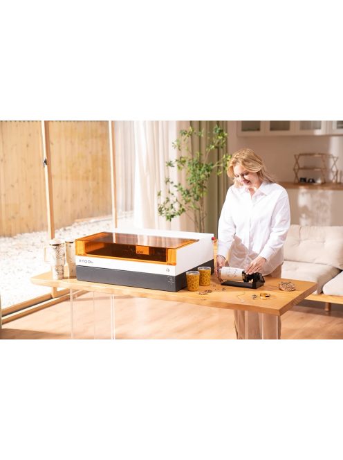 2 az 1-ben lézergravírozó gép xTool S1 40W Basic fehér